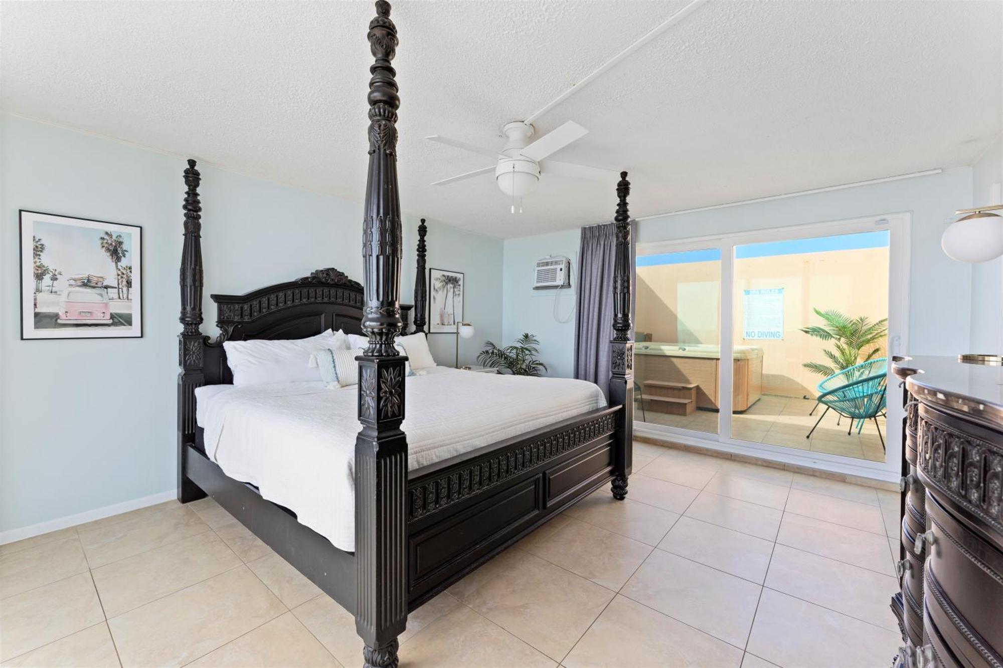 Paradise Beach Club - Oceanfront And Penthouse Satellite Beach Oda fotoğraf